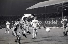 VfB Stuttgart - SSV Jahn Regensburg