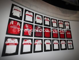 Sonderaustellung 125 Jahre VfB Stuttgart Mercedes-Benz Museum