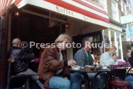 01.08.94 Tottenham Hotspurs J&uuml;rgen Klinsmann