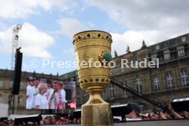 25.05.25 VfB Stuttgart Feier und Autokorso DFB-Pokal Sieg Stuttgart Schlossplatz