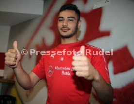 VfB Stuttgart Ozan Kabak
