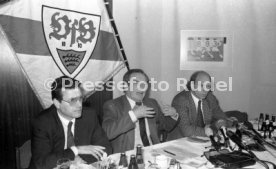 16.01.90 VfB Stuttgart PK Vorstellung Manager Hoene&szlig;