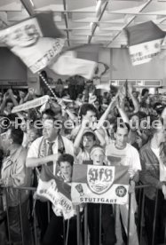 16.05.1992 VfB Stuttgart Meisterschaft Empfang Flughafen