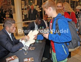 VfB Stuttgart Autogrammstunde