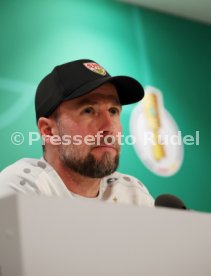 01.04.25 VfB Stuttgart PK Hoeneß