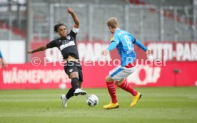 Fu&szlig;ball  2.Bundesliga Holstein Kiel vs. VfB Stuttgart