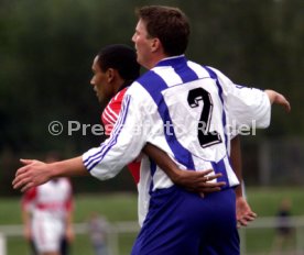 FC Eislingen-VfB Stuttgart 0:6 li. Didi re. Robert Rieger Foto Rudel