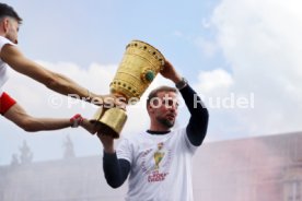 25.05.25 VfB Stuttgart Feier und Autokorso DFB-Pokal Sieg Stuttgart Schlossplatz