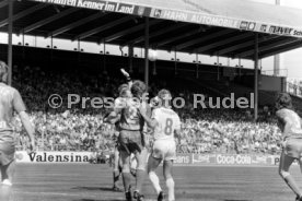 23.04.88 VfB Stuttgart - Bayer 05 Uerdingen