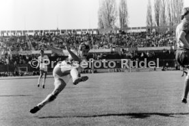 23.04.88 VfB Stuttgart - Bayer 05 Uerdingen