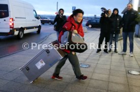 VfB Stuttgart Abflug ins Trainingslager La Manga Flughafen Stuttgart