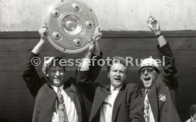 17.05.1992 VfB Stuttgart Meisterschaft Empfang im Stadion