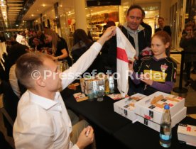 VFB Stuttgart Autogrammstunde