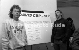 10.03.85 Tennis Davis Cup Deutschland - Spanien<
