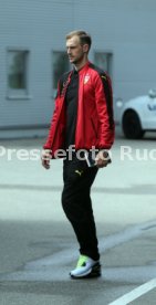 VfB Stuttgart Abflug Bundesliga Spiel in Wolfsburg