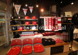 VfB Stuttgart Eröffnung Fan Shop Breuningerland Ludwigsburg