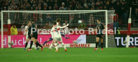 28.02.25 VfB Stuttgart - FC Bayern M&uuml;nchen
