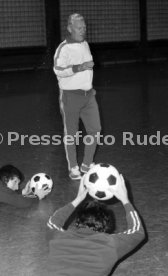 18.12.74 VfB Stuttgart Training