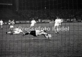 07.04.90 FC Schalke 04 - Stuttgarter Kickers