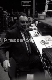 02.12.83 Boxen Rene Weller