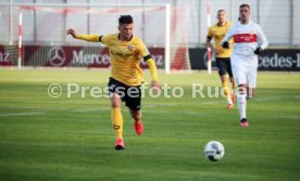 VfB Stuttgart - SG Dynamo Dresden