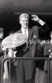 17.05.1992 VfB Stuttgart Meisterschaft Empfang im Stadion