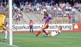 23.04.88 VfB Stuttgart - Bayer 05 Uerdingen