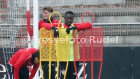 12.12.21 VfB Stuttgart Training