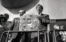 17.05.1992 VfB Stuttgart Meisterschaft Empfang im Stadion