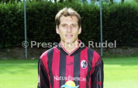 06.07.01 SC Freiburg Fototermin 2001/2002