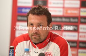 VfB Stuttgart Pressekonferenz Markus Weinzierl