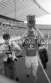 03.05.86 DFB-Pokal Finale FC Bayern M&uuml;nchen - VfB Stuttgart