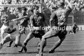 23.04.88 VfB Stuttgart - Bayer 05 Uerdingen
