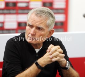 VfB Stuttgart Entlassung Trainer Hannes Wolf
