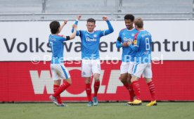 Fu&szlig;ball  2.Bundesliga Holstein Kiel vs. VfB Stuttgart
