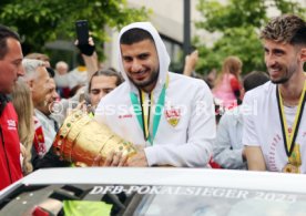 25.05.25 VfB Stuttgart Feier und Autokorso DFB-Pokal Sieg Stuttgart Schlossplatz