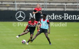 28.04.2021 VfB Stuttgart Training