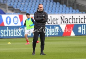 Fu&szlig;ball  2.Bundesliga Holstein Kiel vs. VfB Stuttgart