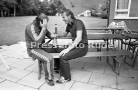 24.07.81 Fussball Bundesliga Ettmayer Senekowitsch