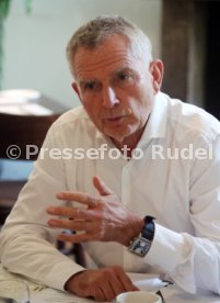 VfB Stuttgart Wolfgang Dietrich