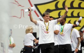 25.05.25 VfB Stuttgart Feier und Autokorso DFB-Pokal Sieg Stuttgart Schlossplatz
