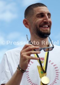 25.05.25 VfB Stuttgart Feier und Autokorso DFB-Pokal Sieg Stuttgart Schlossplatz