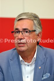 02.08.24 VfB Stuttgart Vorstellung Pr&auml;sidium