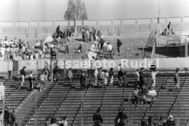 23.04.88 VfB Stuttgart - Bayer 05 Uerdingen