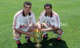 15.07.97 VfB Stuttgart Fototermin DFB-Pokal Sieger 1997