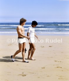 19.06.82 WM 1982 DFB Spieler am Strand