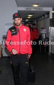 VfB Stuttgart Ankunft Flughafen Stuttgart Ausw&auml;rtsspiel Wolfsburg