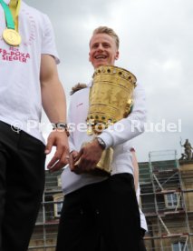 25.05.25 VfB Stuttgart Feier und Autokorso DFB-Pokal Sieg Stuttgart Schlossplatz