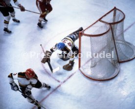 Olympia 1976 Eishockey UdSSR - BR Deutschland