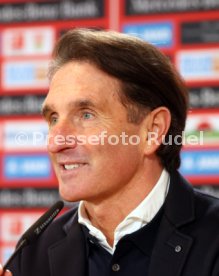 12.12.22 VfB Stuttgart PK Labbabida Wohlgemuth